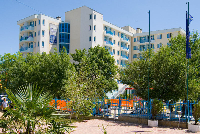 Perla Plaza Hotel Primorsko Dış mekan fotoğraf