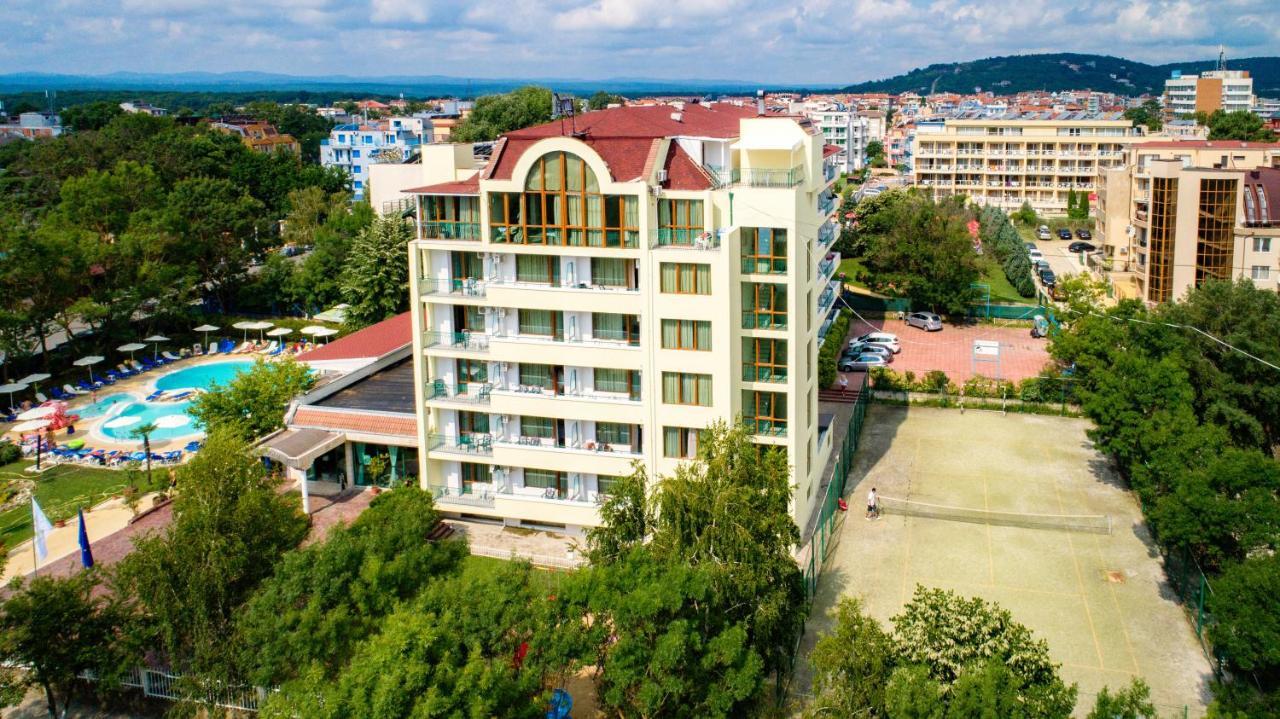 Perla Plaza Hotel Primorsko Dış mekan fotoğraf