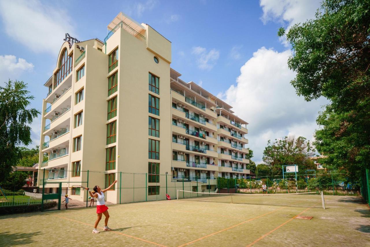 Perla Plaza Hotel Primorsko Dış mekan fotoğraf